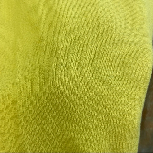 AUGUST SILK Women’s Yellow Crew Neck Tank Top Sleeveless Knit Size Small - Picture 8 of 11